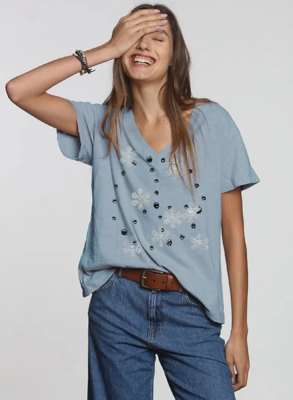 Graphic Rebel Vee - Denim Daisy Studs