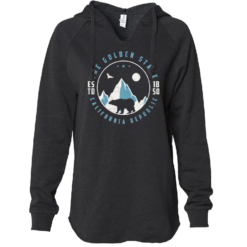 Snowy California Mountains Women's Soft Hooded Pullover