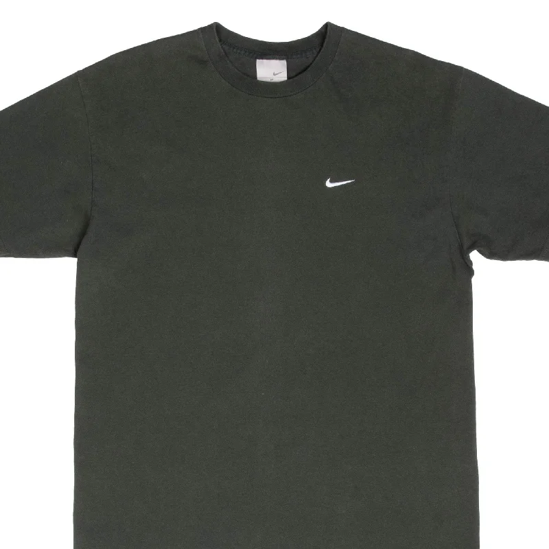 VINTAGE NIKE CLASSIC SWOOSH GREEN TEE SHIRT 2000S SIZE MEDIUM