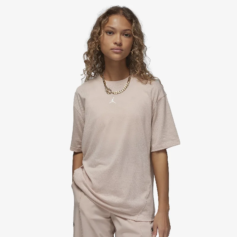 Jordan | WMN'S DIAMOND SHORT-SLEEVE TOP  { PARTICLE BEIGE